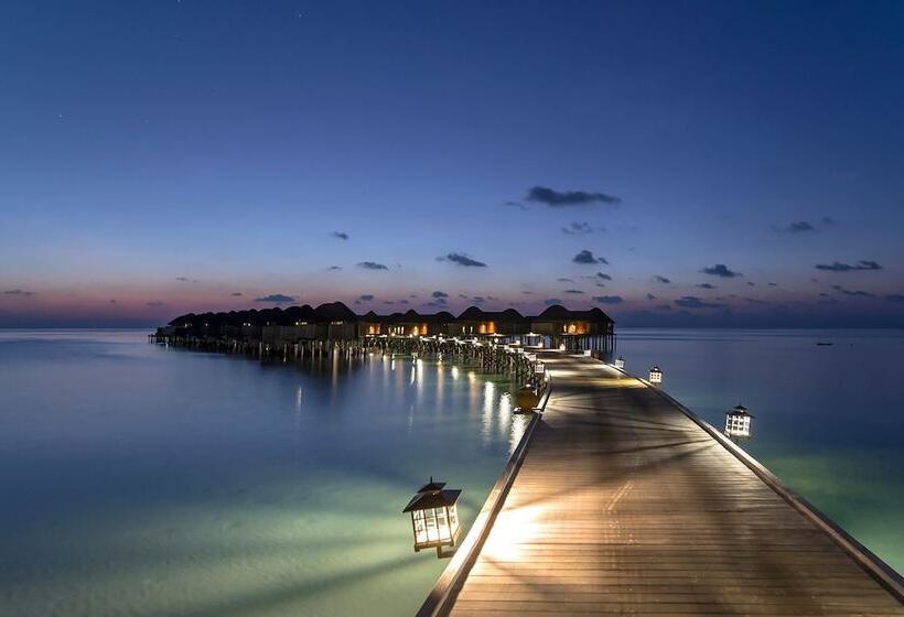 هتل Constance Halaveli