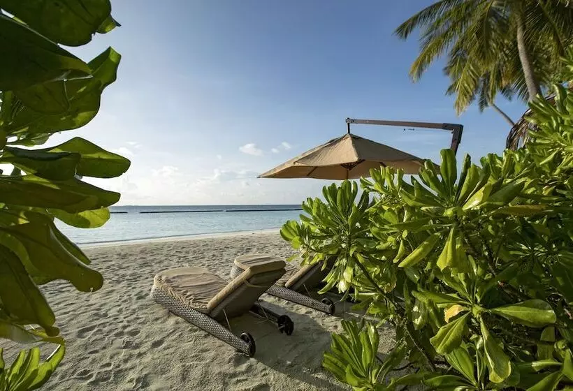 هتل Constance Halaveli