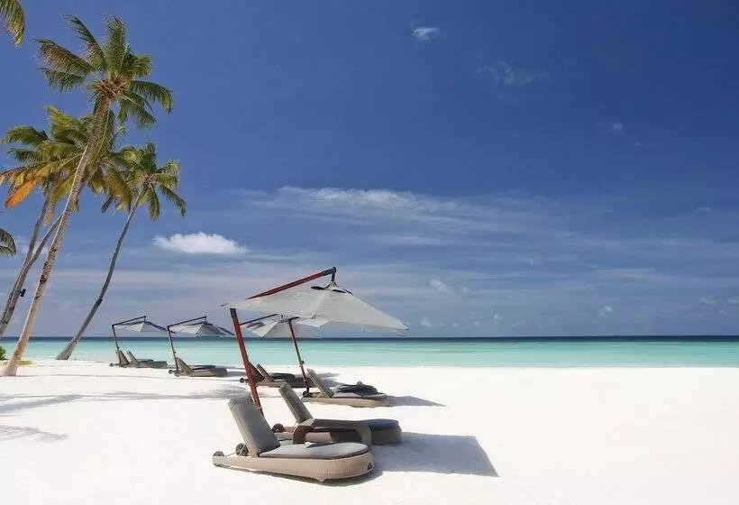 هتل Constance Halaveli