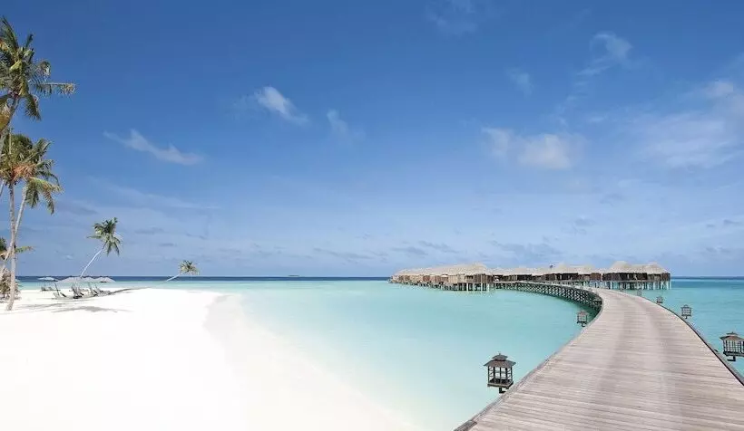 هتل Constance Halaveli