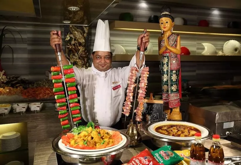 Crowne Plaza Guangzhou Huadu, An Ihg Hotel   Free Shuttle Bus Between Hotel To Airport