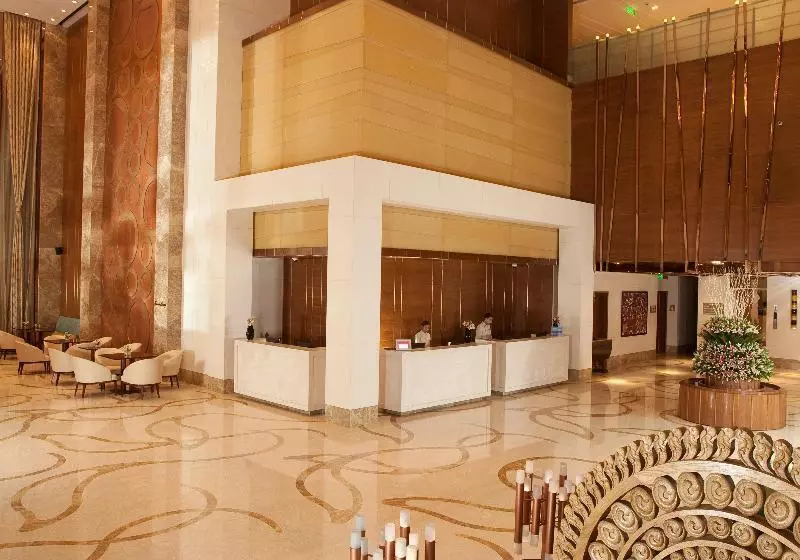 호텔 Crowne Plaza New Delhi Okhla, An Ihg