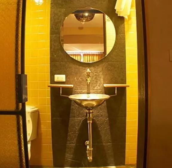 هتل Diamond House