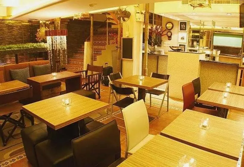 هتل Diamond House