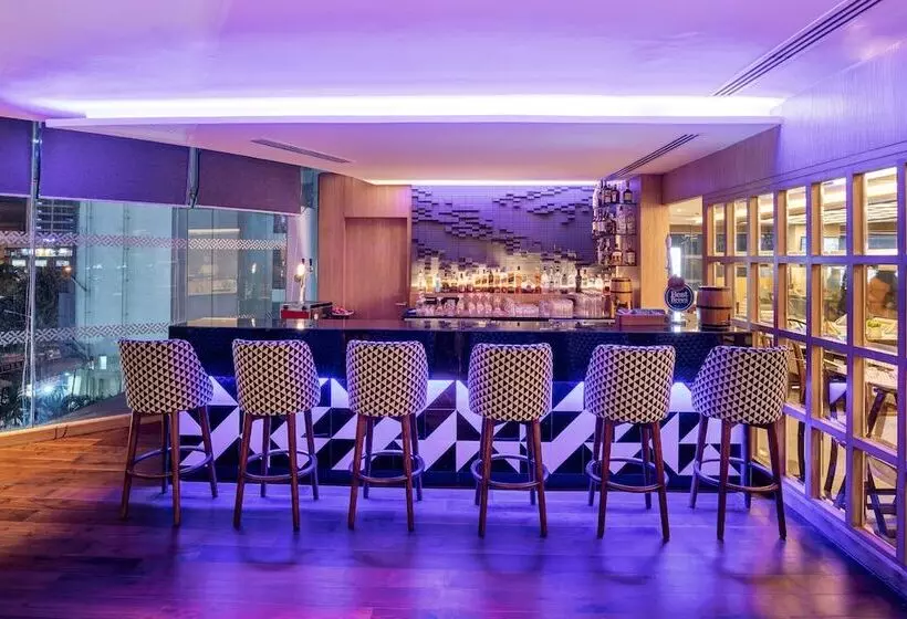 Отель Four Points By Sheraton Navi Mumbai, Vashi