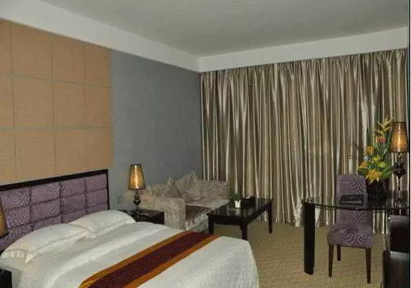 בית מלון כפרי Kingers