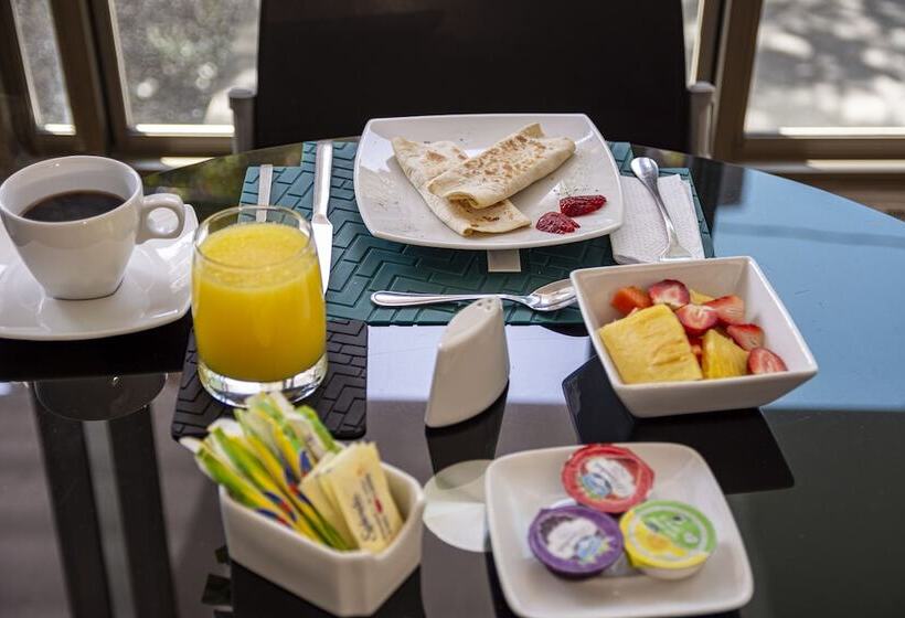 בית מלון כפרי Lincoln