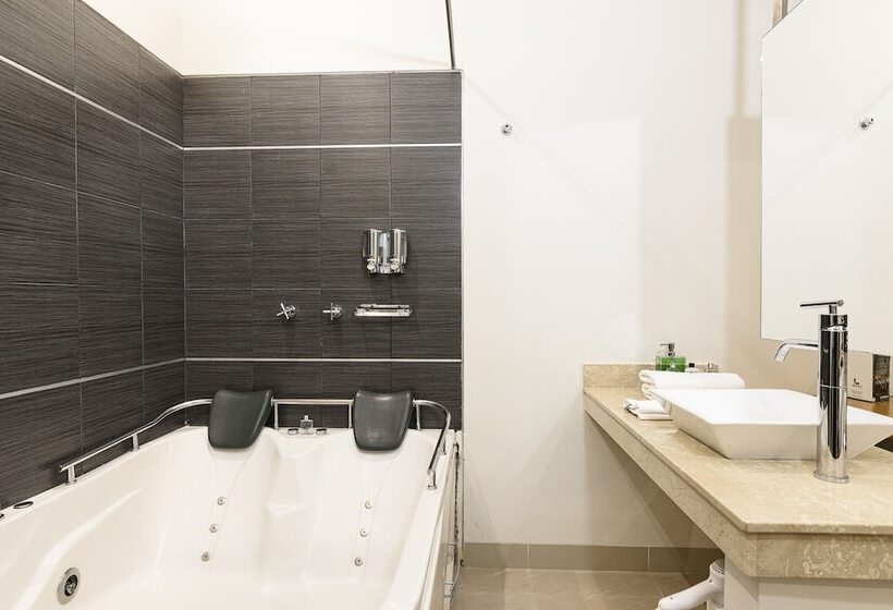 בית מלון כפרי Lincoln