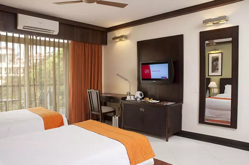 Living Room By Seasons Hotels