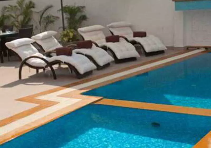 Living Room By Seasons Hotels