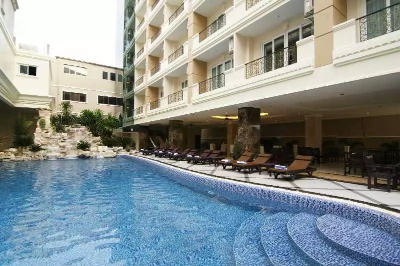 Hotel Lk Miracle Suite   Sha Extra Plus