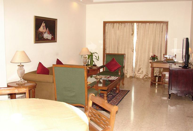 בית מלון כפרי Mansingh Towers