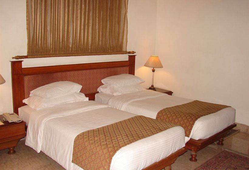 בית מלון כפרי Mansingh Towers