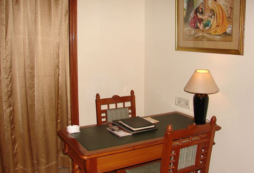 בית מלון כפרי Mansingh Towers