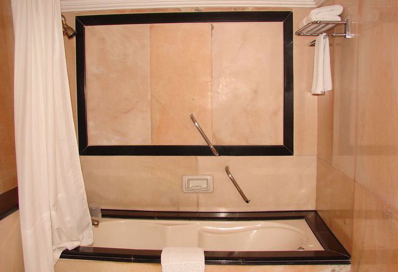 בית מלון כפרי Mansingh Towers