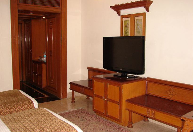 בית מלון כפרי Mansingh Towers