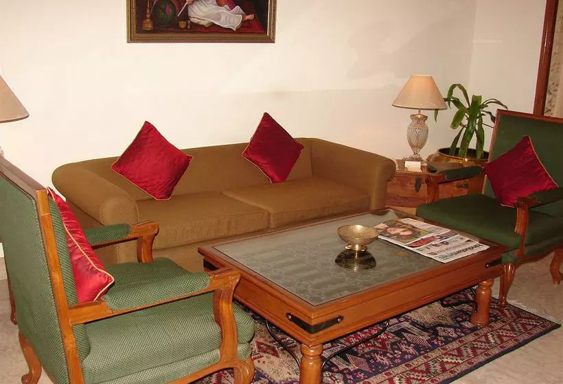 Hotel Mansingh Towers