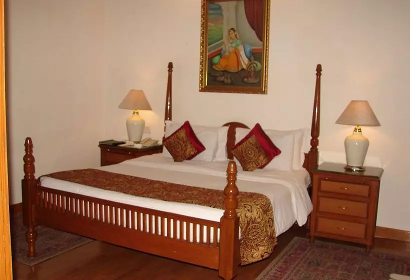 Hotel Mansingh Towers