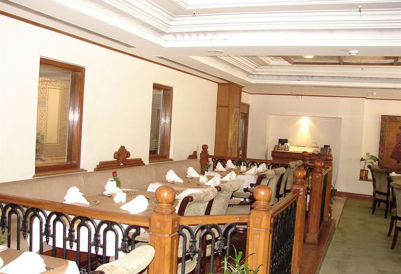 בית מלון כפרי Mansingh Towers