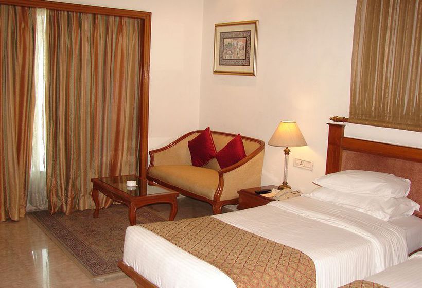 בית מלון כפרי Mansingh Towers