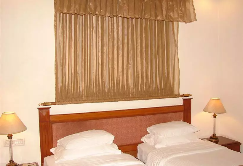 Hotel Mansingh Towers