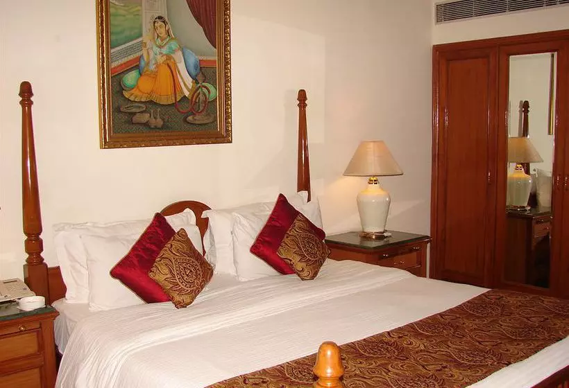 Hotel Mansingh Towers