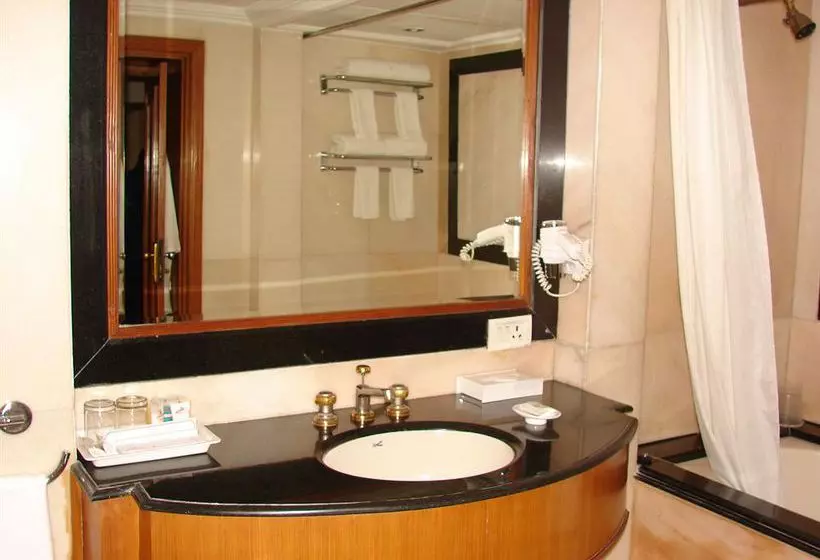 Hotel Mansingh Towers