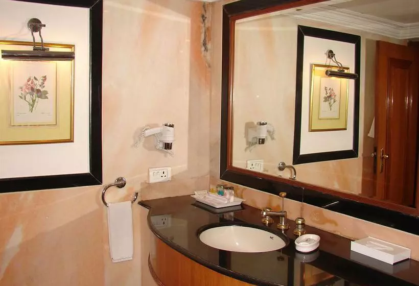 Hotel Mansingh Towers