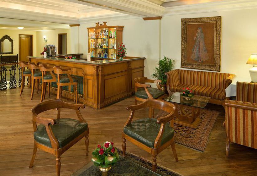 בית מלון כפרי Mansingh Towers