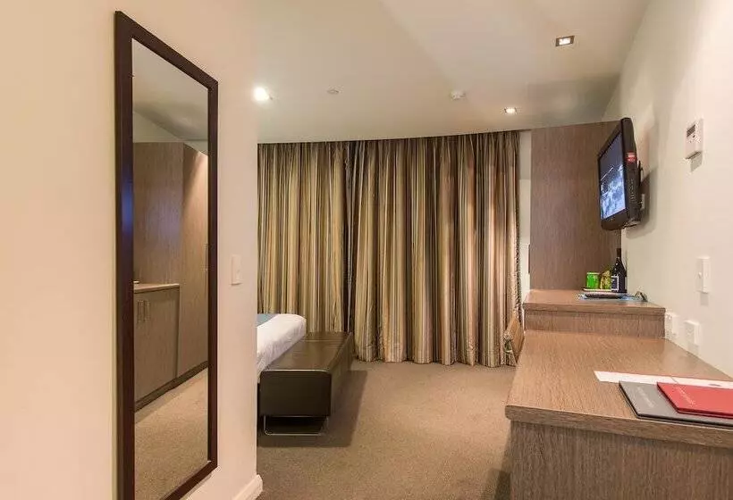 호텔 Mantra Collins