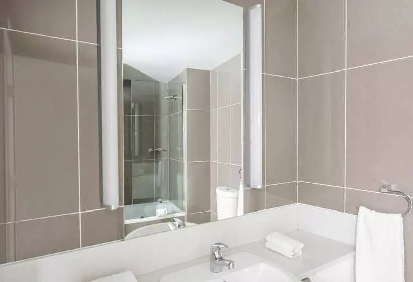 호텔 Mantra Collins