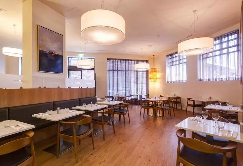 호텔 Mantra Collins