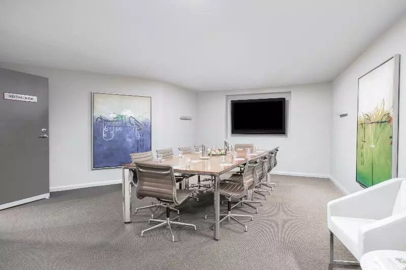 호텔 Mantra Collins