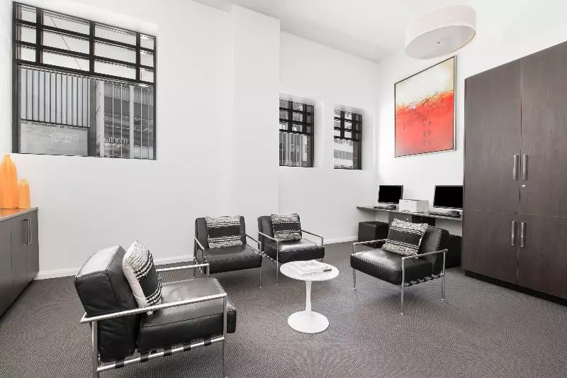 호텔 Mantra Collins