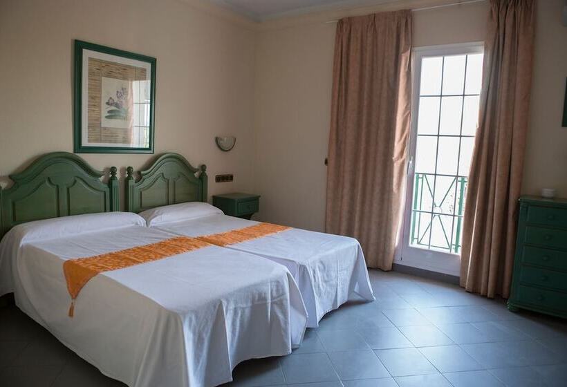 هتل Mitra Crisalida