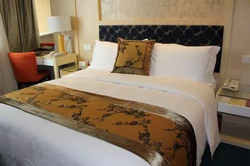 酒店 New Century Puxi