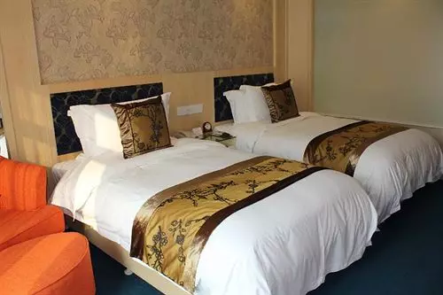 酒店 New Century Puxi