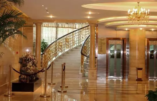 酒店 New Century Puxi