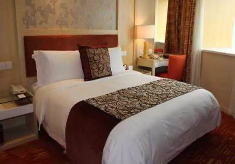 酒店 New Century Puxi