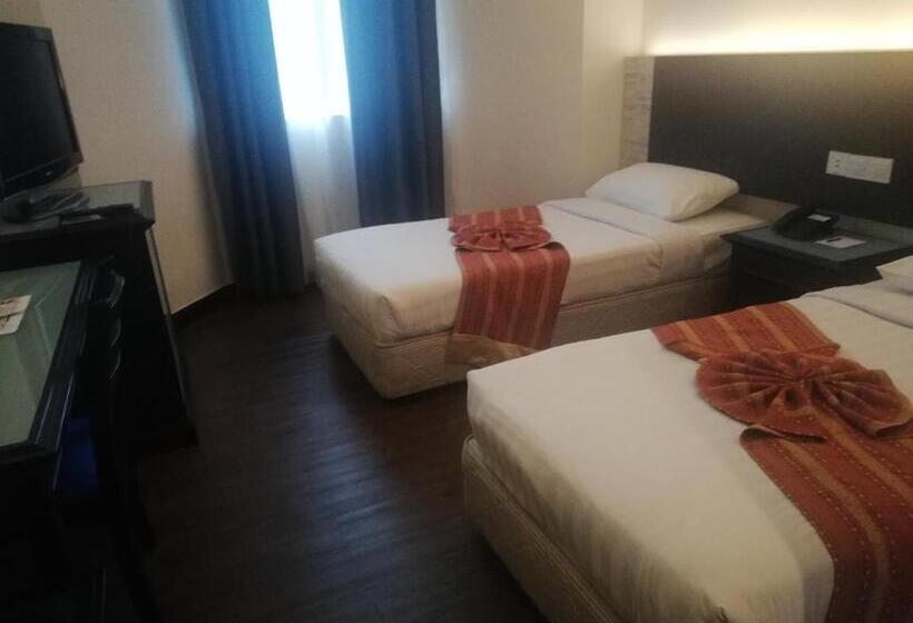 Regalodge Hotel & Spa