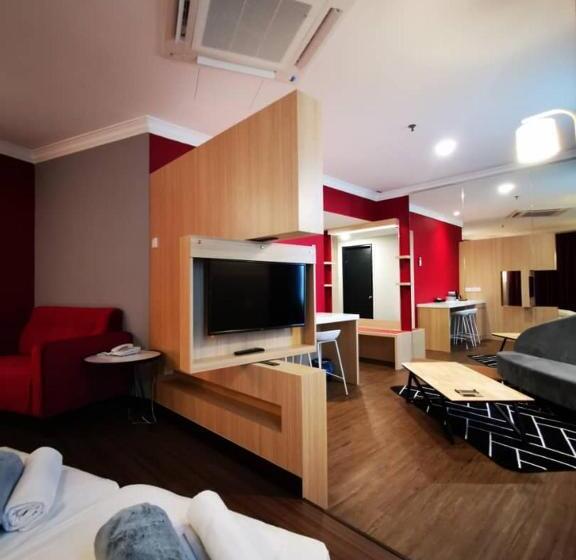 Regalodge Hotel & Spa