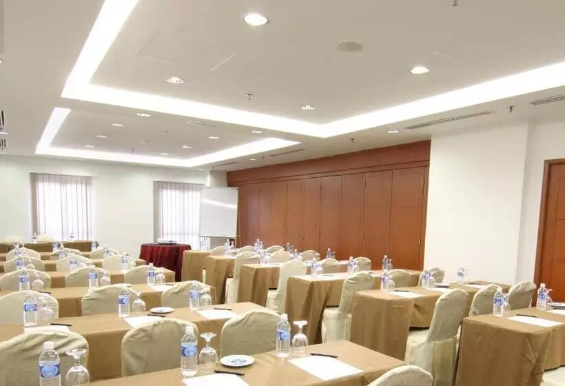 هتل Sentral Kl @ Kl Sentral Station