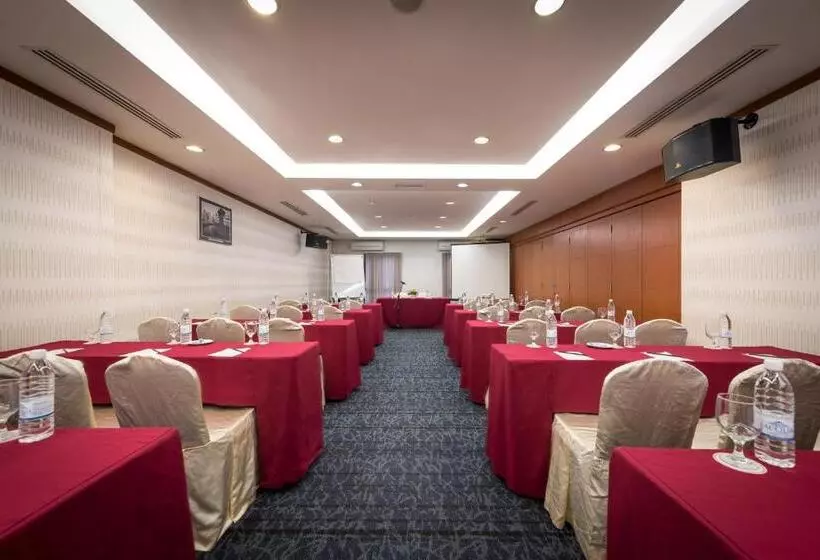 هتل Sentral Kl @ Kl Sentral Station