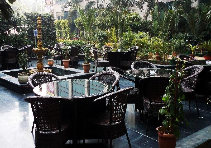 Skycity Hotel Gurgaon