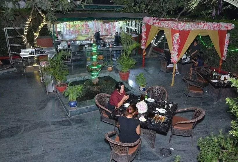 Skycity Hotel Gurgaon