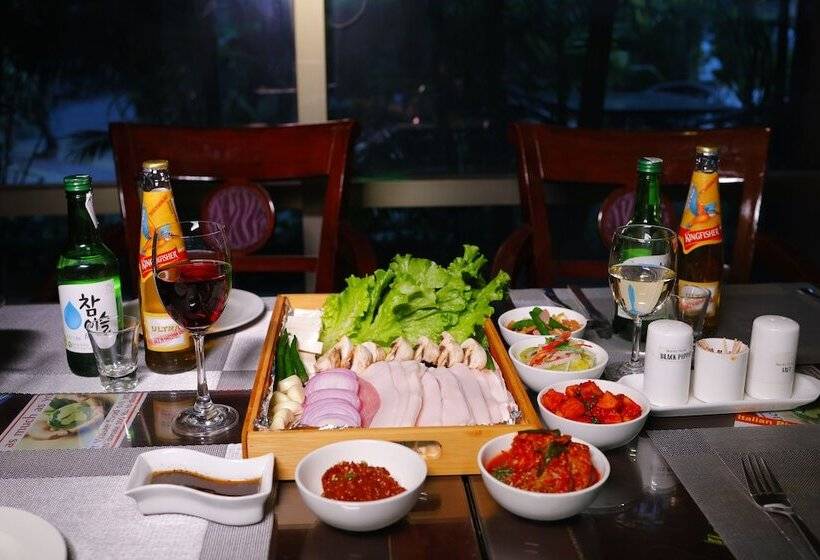 Skycity Hotel Gurgaon