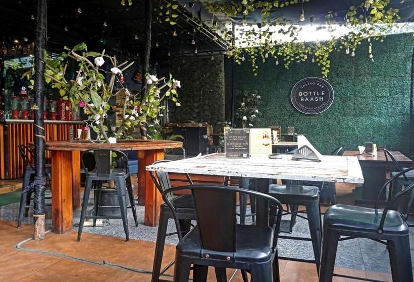 Hotel The Elite Suites