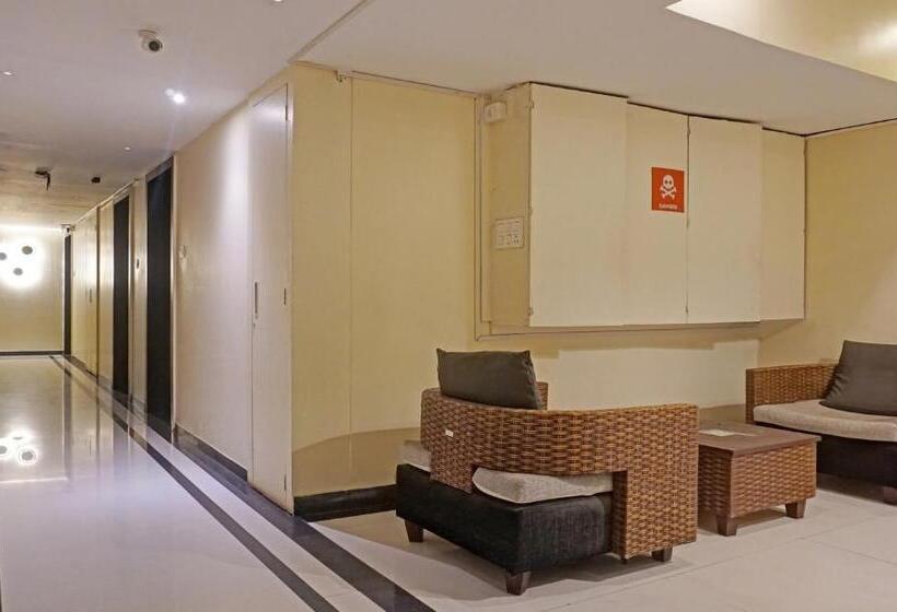 Hotel The Elite Suites