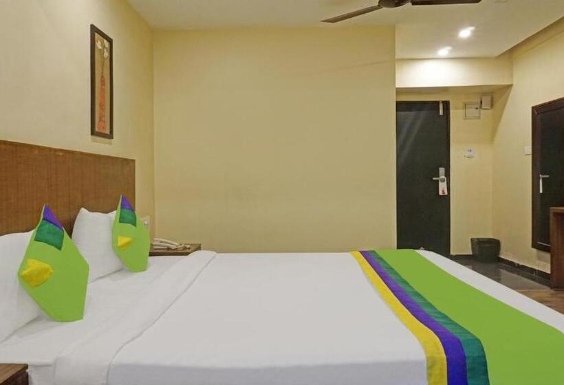 Hotel The Elite Suites