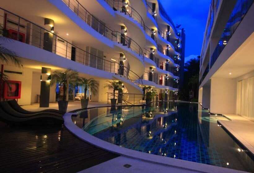 Sunset Plaza By Resava